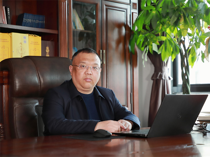 鹽商人物第25期丨專(zhuān)訪鹽城易通總經(jīng)理陳勇軍：專(zhuān)業(yè)服務(wù)，助力成功